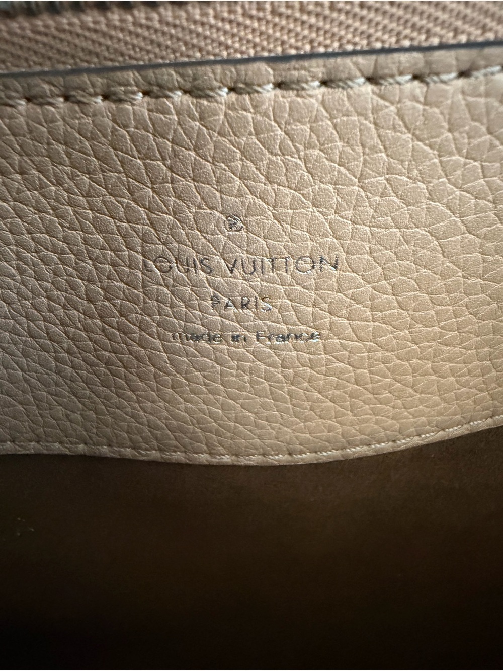 Louis Vuitton Bella Tote Mahina Arizona - Picture 5 of 9